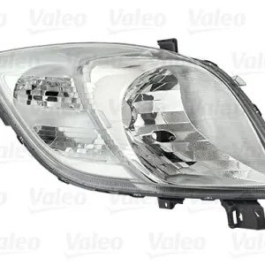 Obniżka ceny Reflektor VALEO 043047